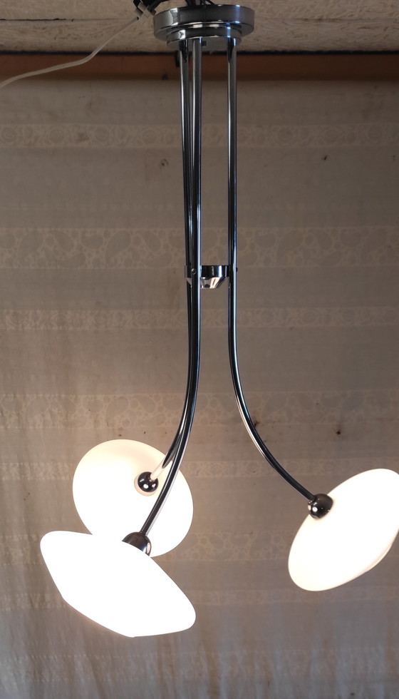 Image 1 of Bauhaus design 3-light chandelier in chromed metal and opaline glass - 1930s/40s