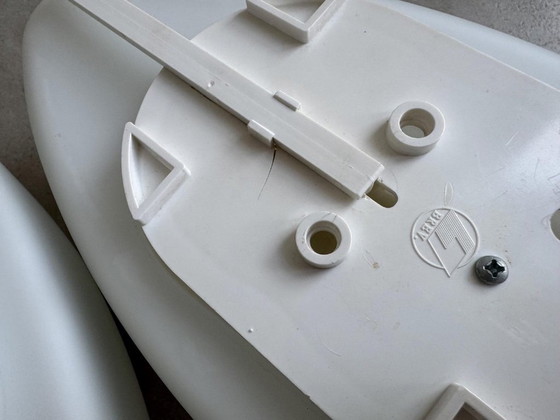 Image 1 of Set di 2 lampade da soffitto/parete in vetro bianco vintage