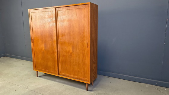 Image 1 of Dänischer Schrank aus der Mitte des Jahrhunderts von Poul Hundevad, 1960er Jahre