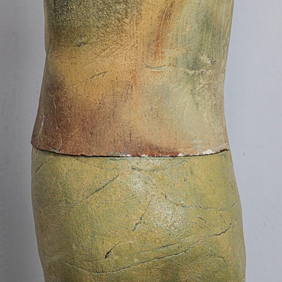 Image 1 of Staande vrouwenfiguur van Sjer Jacobs, Nederland, jaren 1990