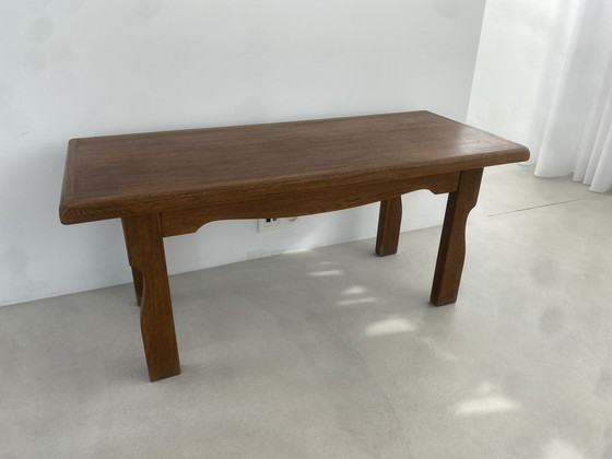 Image 1 of Table basse vintage en chêne français - Rustique et intemporelle