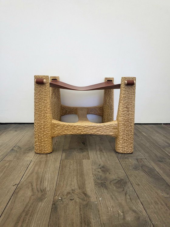 Image 1 of Brutalistisches Tripod