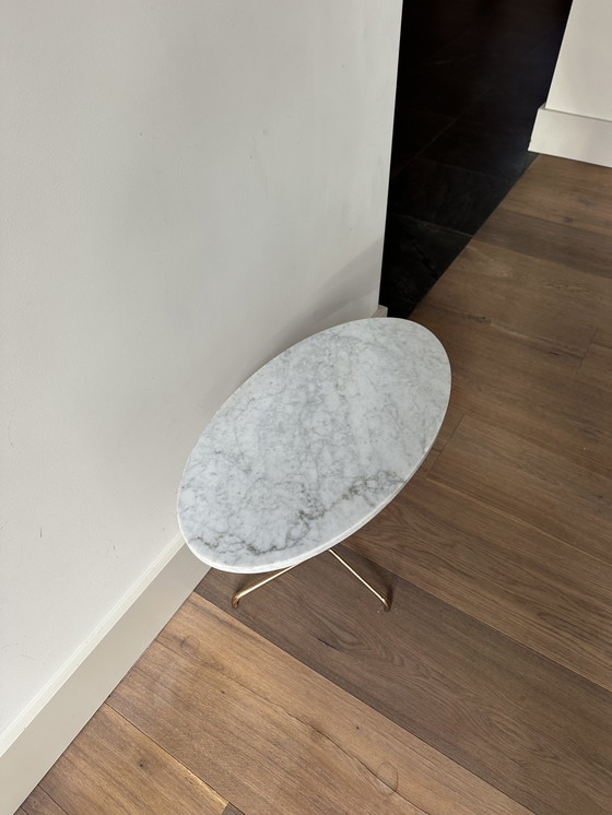 Image 1 of Sonder Living marble side table with rose gold frame