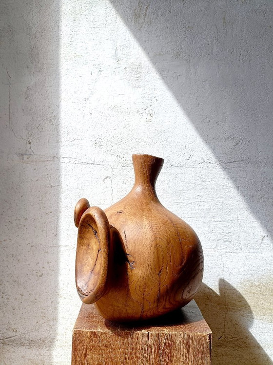 Large Vase / Sculpture in Solid Carved Oak – Wood (photo 5 of 11)
