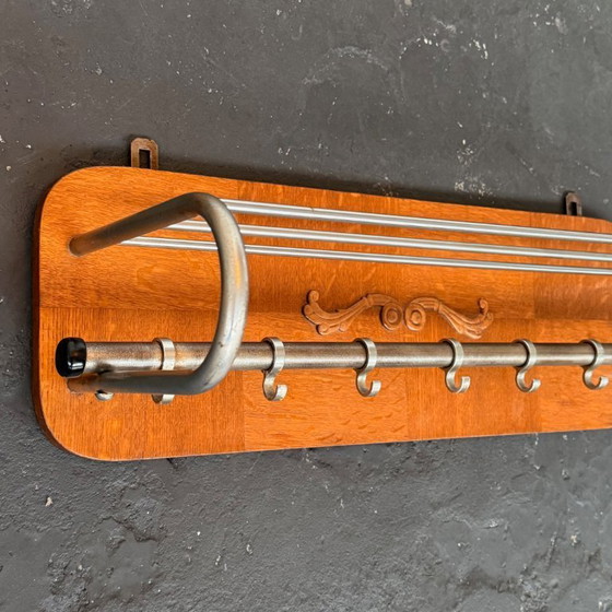 Image 1 of Porte-manteau chromé/bois années 1960