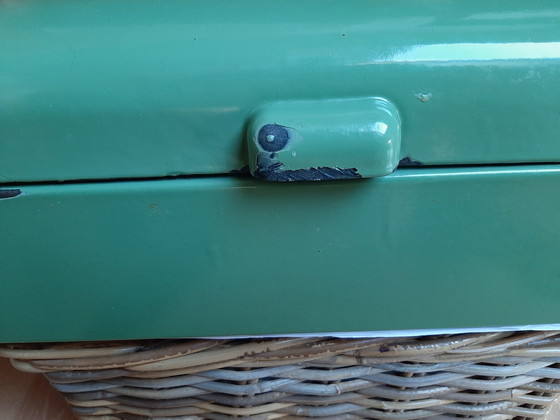 Image 1 of boîte à pain émaillée