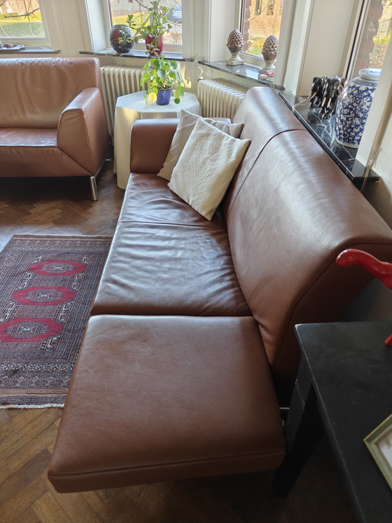 Image 1 of Salon Jori.  2 zit en 3 zit. De vier hoeken van de zetels kan men open leggen voor extra zitting Model Pacific 