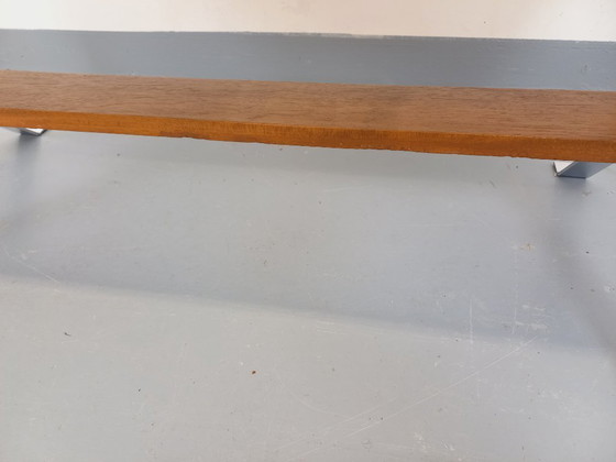 Image 1 of Vintage salontafel uit de jaren 60 en 70 van keramiek, verchroomd metaal en hout.