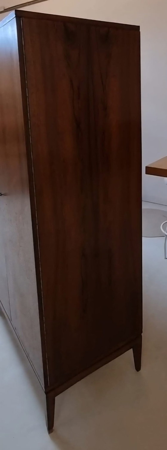 Image 1 of guardaroba di metà secolo