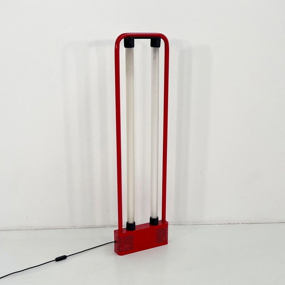 Lampe néon double rouge moyenne par Gian N. Gigante pour Zerbetto, années 1980 – Luminaires, Glass, Metal (photo 2 of 7)