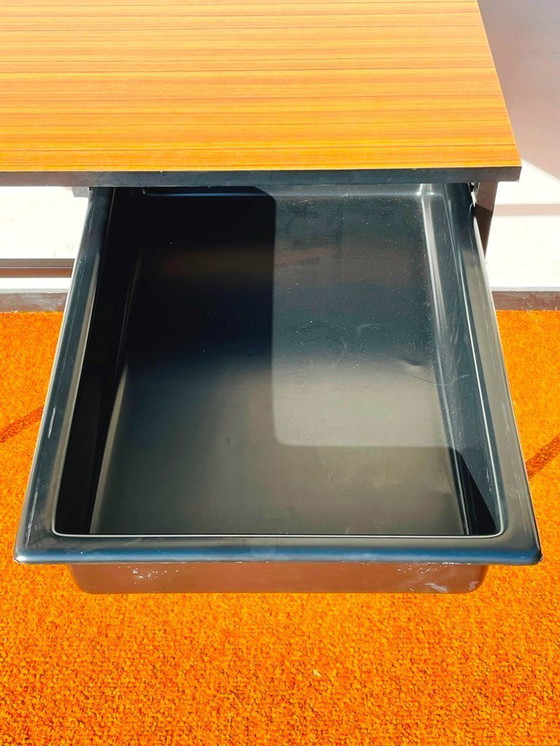 Image 1 of Piccola scrivania Junior Meurop [Vintage anni '60] Scrivania Guariche