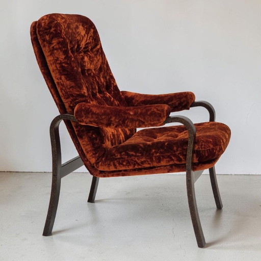 Années 1970, fauteuil vintage danois, velours d'ameublement, bois de chêne courbé.
