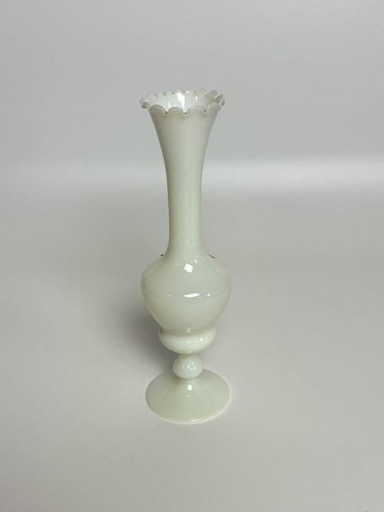 Image 1 of Elegant Italian Opaline Glass Rose Vase with Scalloped Rim, attributed to Stelvia. Italy, 1960s