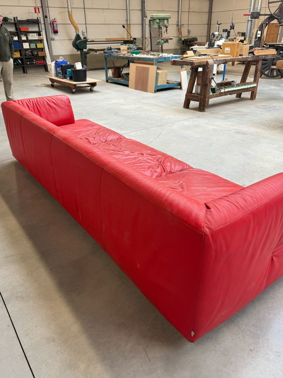 Image 1 of Divano in pelle rossa Edra