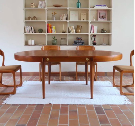 70'S Scandinavian Round Extensible Table