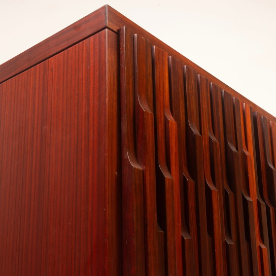 Luciano Frigerio Brutalist Padouk Hout Gaetano Dressoir voor Frigerio di Desio – Brass (photo 22 of 24)