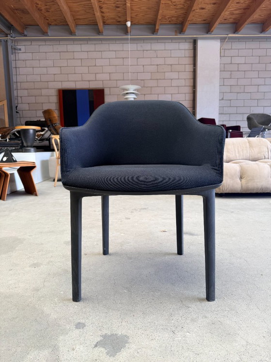 Silla Vitra Softshell negra (Stock: 4) – Sillas de comedor, Plastic, Textile (photo 8 of 12)