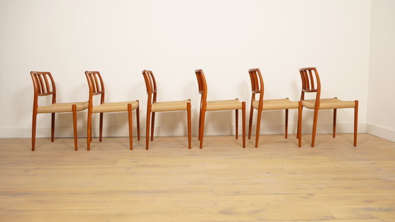 Image 1 of 6 sedie da pranzo Niels Otto Møller | Modello 83 | Papercord | Teak