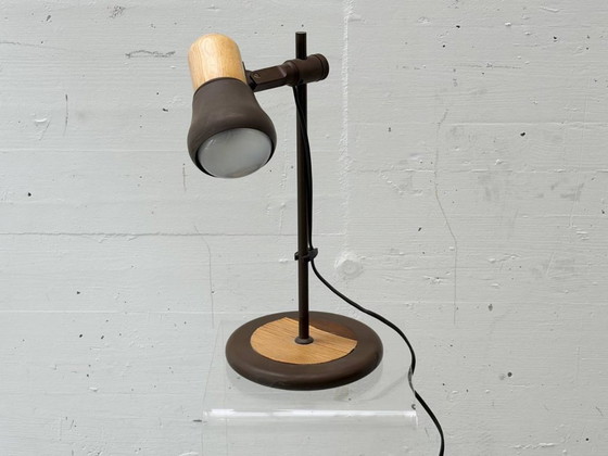 Image 1 of Lampe de table composée d'éléments en métal et en bois, années 1970