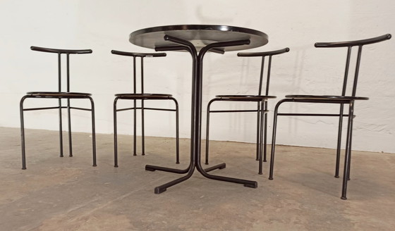Image 1 of Postmoderne Essgruppe