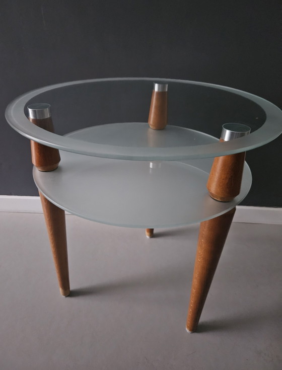 Image 1 of Table d'appoint trépied en verre style futuriste années 1970