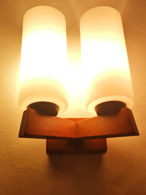 Image 1 of Coppia di lampade da parete vintage dal design danese Teak Uno e Östen Kristiansson