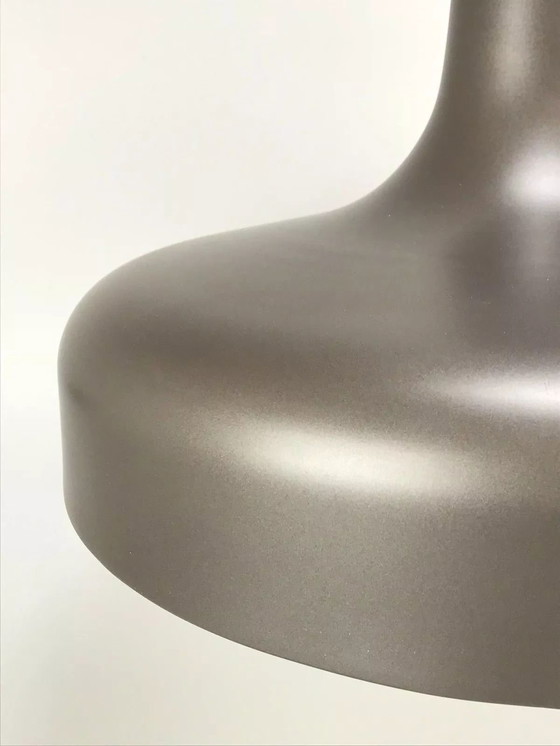 Image 1 of Lampada da soffitto anni '60 e '70, lampada da soffitto in metallo, design spaziale anni '60 e '70