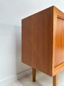 Grande credenza danese vintage di metà secolo in teak anni '60