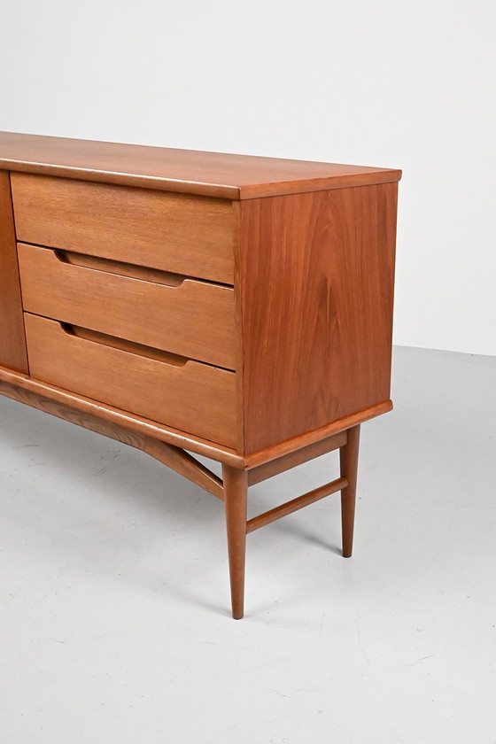 Image 1 of buffet Borge Mogensen