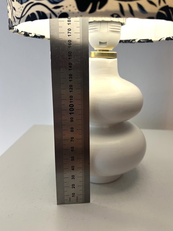 Image 1 of Lampe de table sans fil avec abat-jour en tissu à motif tigre japonais