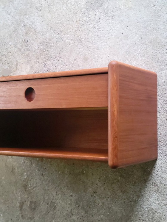 Image 1 of Meuble mural flottant vintage danois par Kai Kristiansen pour Vildbjerg