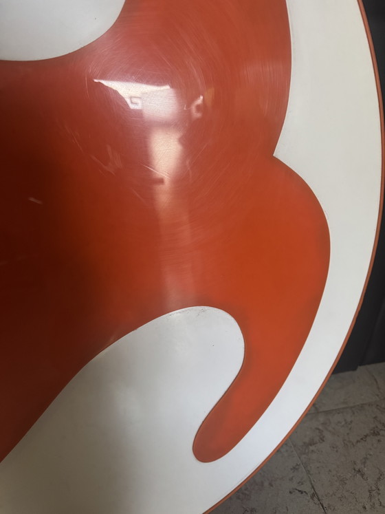 Image 1 of Grand panneau publicitaire ancien « Poisson » – Composition polychrome – Ø 90 cm