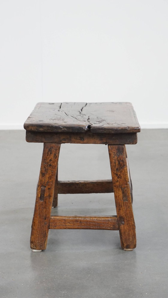 Image 1 of Antigua mesa auxiliar española del siglo XVI