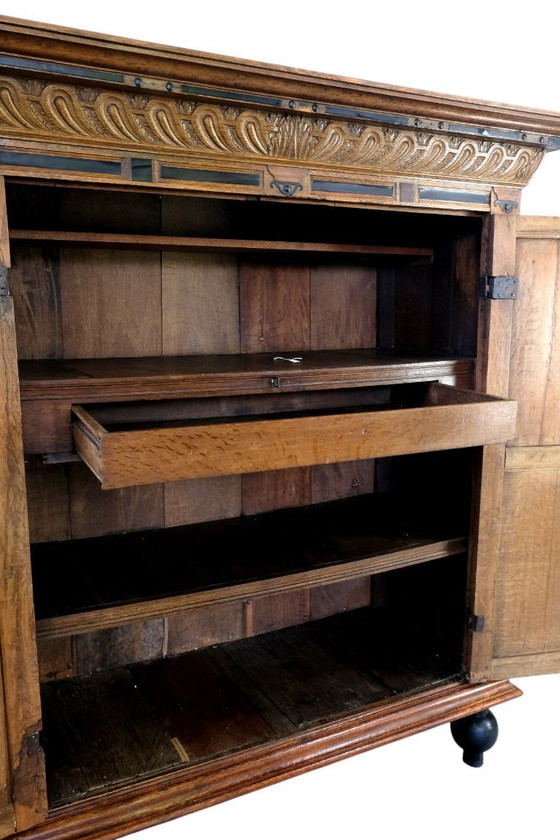 Image 1 of Hollandse 17de eeuwse Toogkast eikenhout