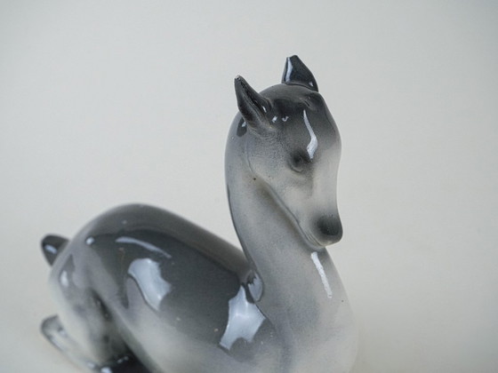 Image 1 of Figura de ciervo de cerámica, diseño danés, década de 1970, producción: Dinamarca