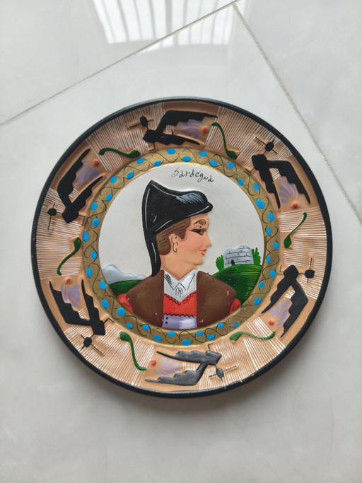 Sardinian Ceramic Plate in Dorgali - "G. Loi" Vintage with Relief and Lapwings
