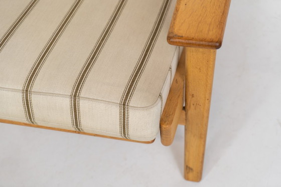 Image 1 of Pair of Early GE-290 lounge chairs in oak by Hans J. Wegner for Getama (Denmark, 1953).