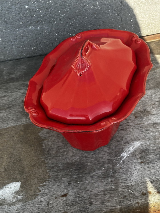 Image 1 of Grote rode keramische terrine jaren 50