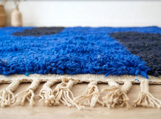 Image 1 of Handmade Moroccan rug 250cm x 150cm