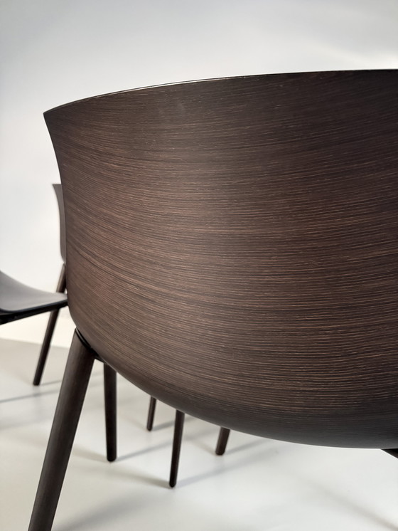 Image 1 of 4 Arper Catifa 53 design stoelen hout Wengé