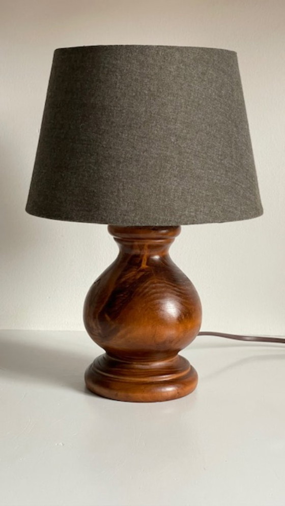 Image 1 of Vintage Country Style Solid Wood Lamp