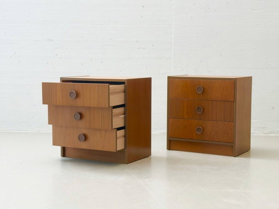 Image 1 of Set di 2 comodini in teak, stile metà secolo, anni '60.