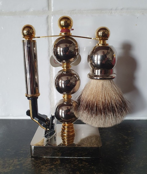 Set de afeitado vintage Emrich Alemania – cadeaus, Plastic, Brass