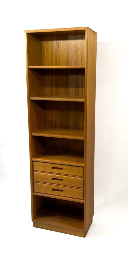 Dyrlund Teak-Bücherregal