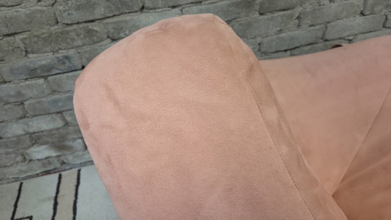 Image 1 of Vintage "Escapade" triangular armchair, cocoon design from the 70s