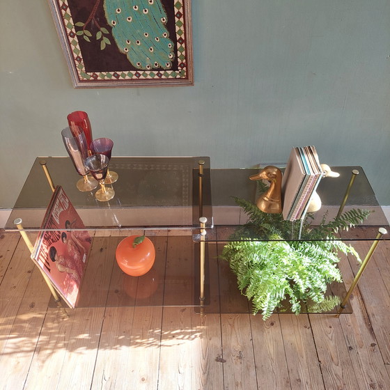 Image 1 of Vintage rookglas bijzettafel Hollywood Regency 