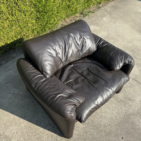 Image 1 of Cassina Maralunga 1-zit