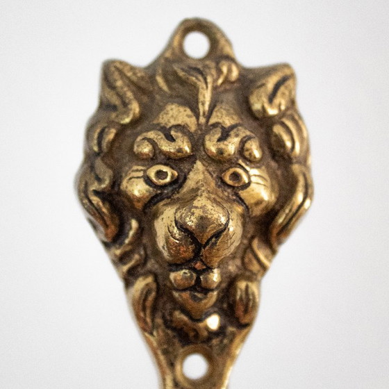 Image 1 of Set di 2 appendiabiti decorativi vintage in ottone con testa di leone