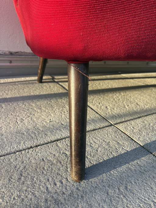 Vintage Cocktail Couch Red