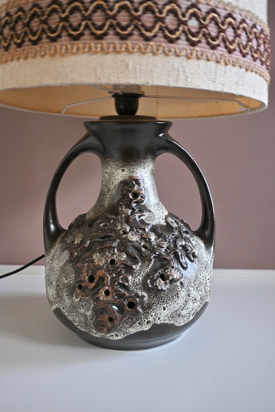 Image 1 of Lampe de table vintage Fat Lava